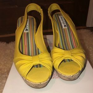 American Eagle shoe